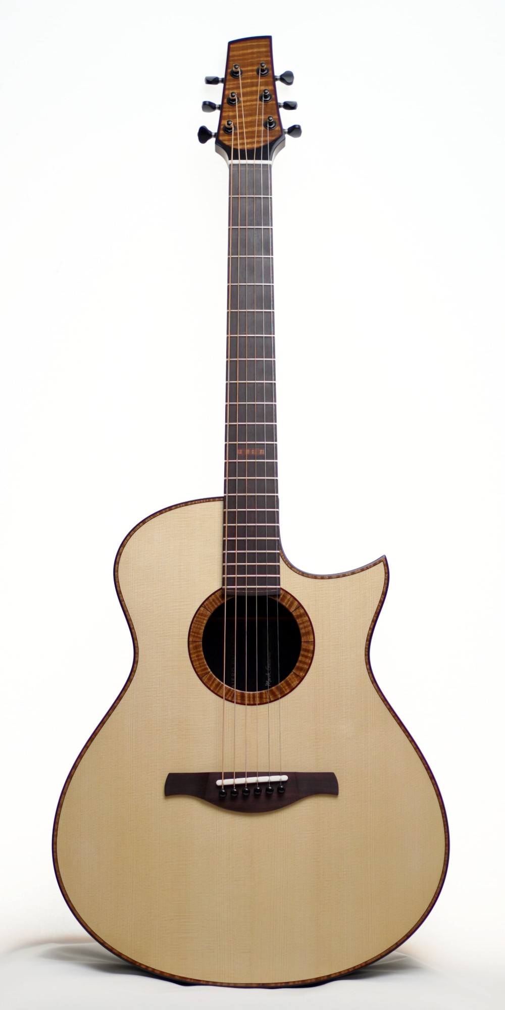 Gaiero Guitars Gaiero OMC Swiss Alpine Spruce/Fenland Bog Oak